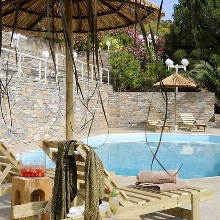 Kymothoi Rooms & Pool Bar Gavrio Exterior foto