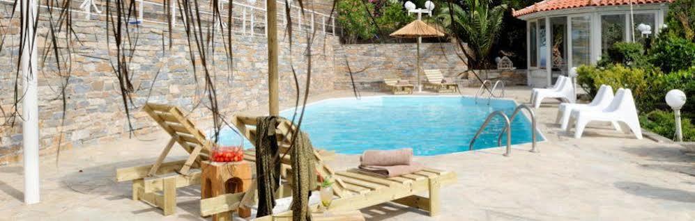 Kymothoi Rooms & Pool Bar Gavrio Exterior foto