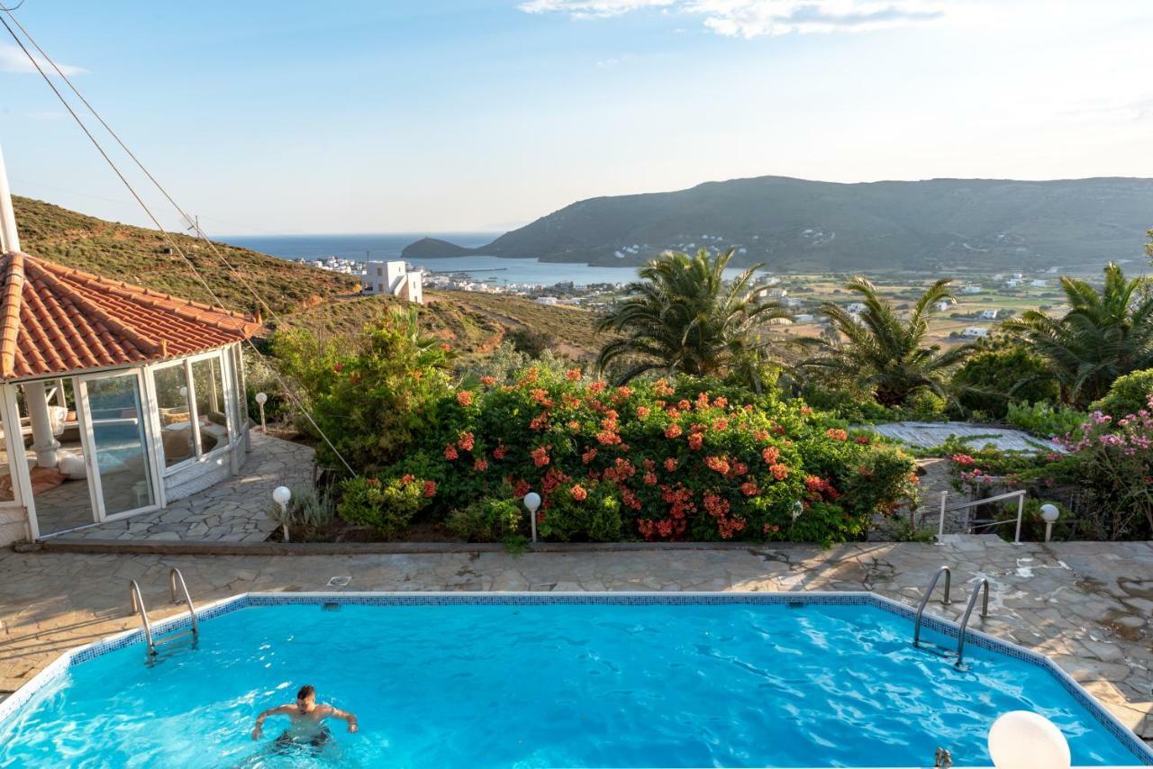 Kymothoi Rooms & Pool Bar Gavrio Exterior foto